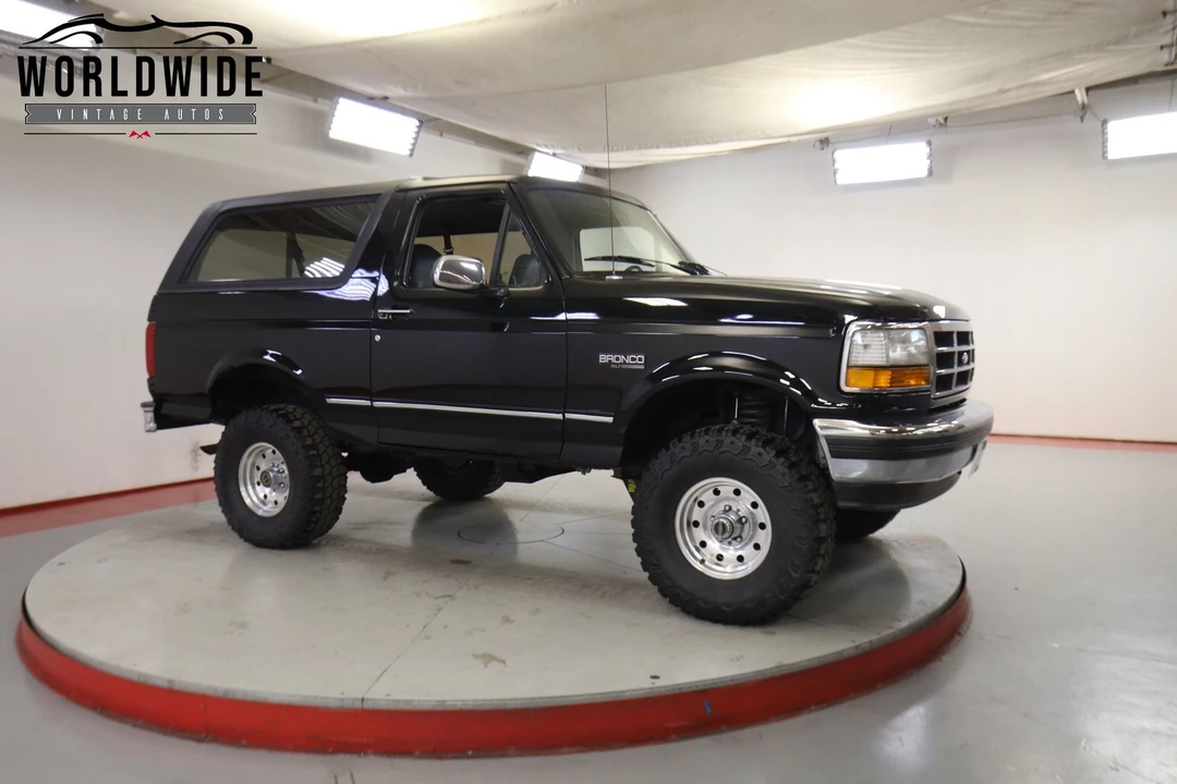 1994 Ford Bronco 5th Gen - Image 2 of 12