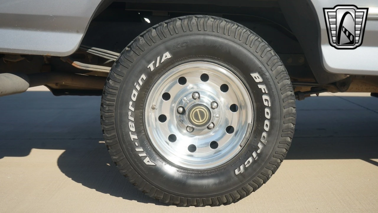 1994 Ford Bronco 5th Gen - Image 10 of 21