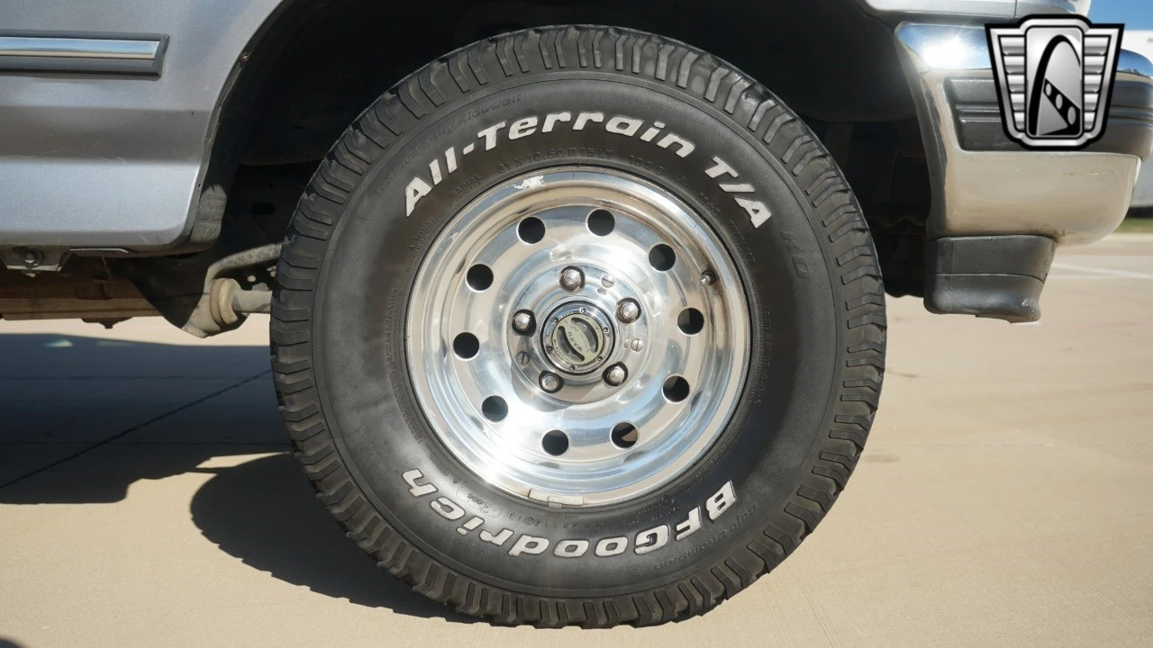 1994 Ford Bronco 5th Gen - Image 11 of 21