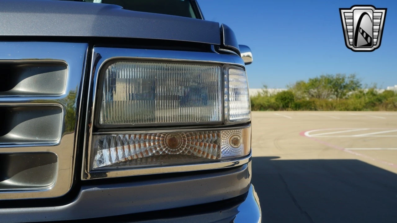 1994 Ford Bronco 5th Gen - Image 12 of 21