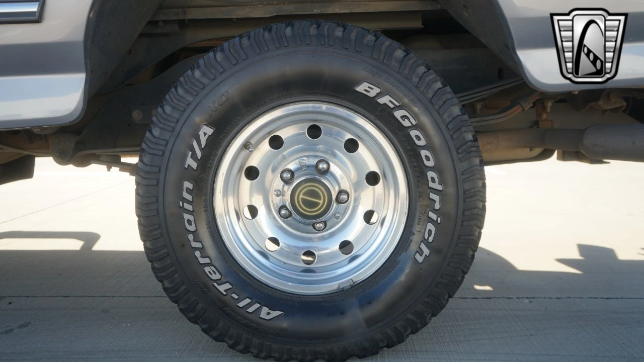 1994 Ford Bronco 5th Gen - Image 9 of 21