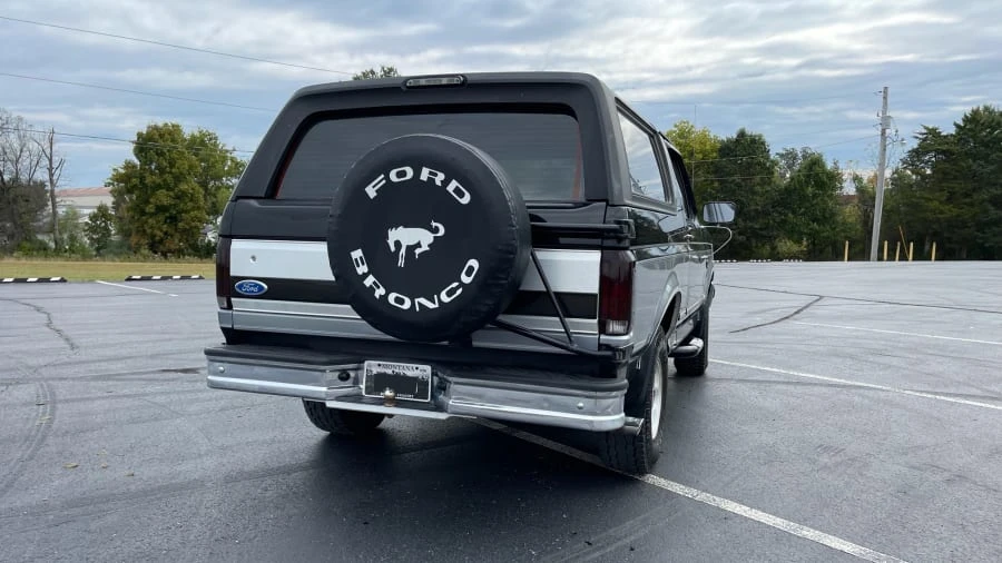1994 Ford Bronco 5th Gen - Image 10 of 10