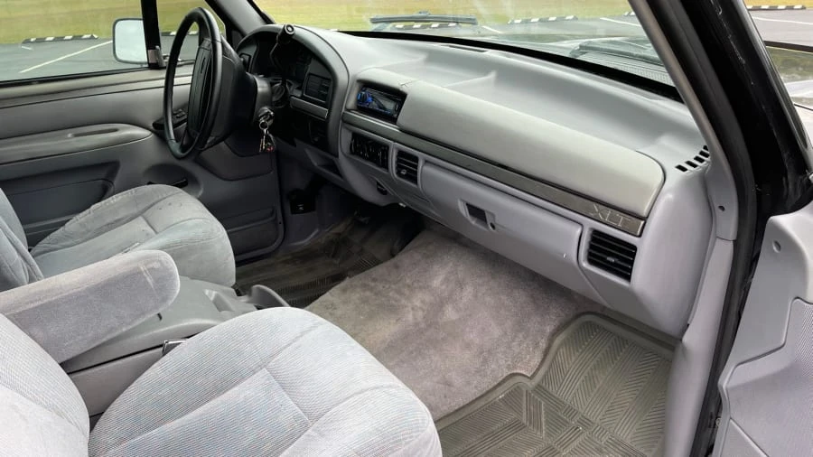 1994 Ford Bronco 5th Gen - Image 4 of 10