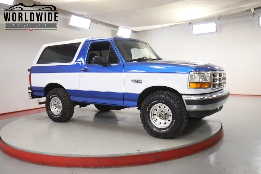 1994 Ford Bronco 5th Gen - Image 2 of 12
