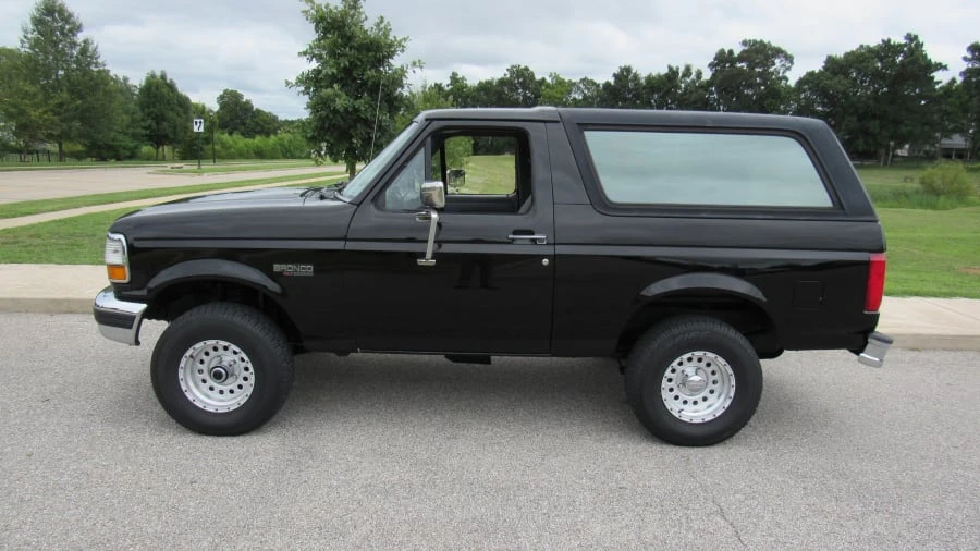 1994 Ford Bronco 5th Gen - Image 2 of 8