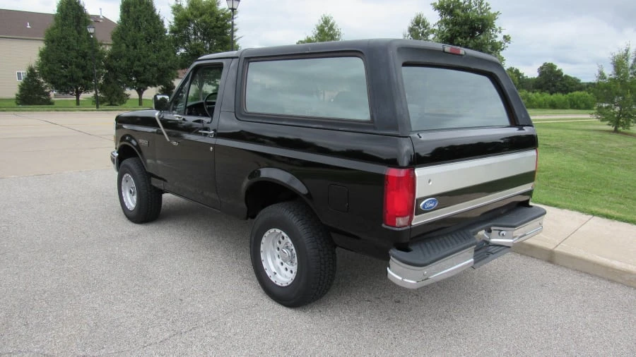 1994 Ford Bronco 5th Gen - Image 3 of 8