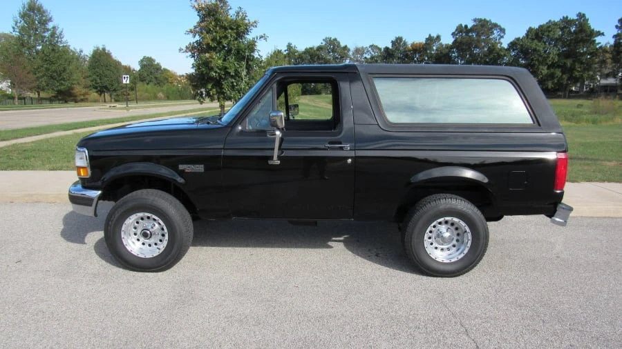 1994 Ford Bronco 5th Gen - Image 2 of 8