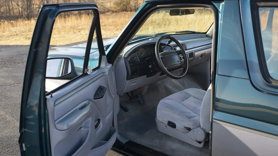 1994 Ford Bronco 5th Gen - Image 4 of 12