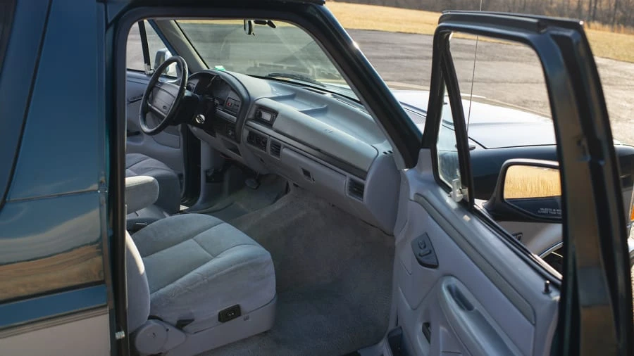 1994 Ford Bronco 5th Gen - Image 5 of 12