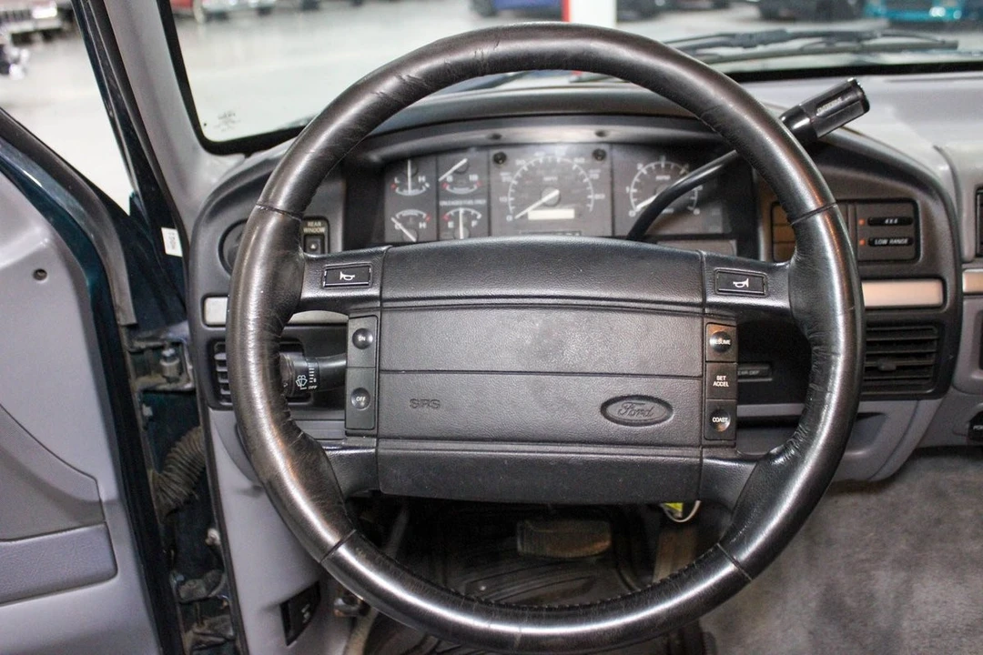 1994 Ford Bronco 4th Gen - Image 11 of 12