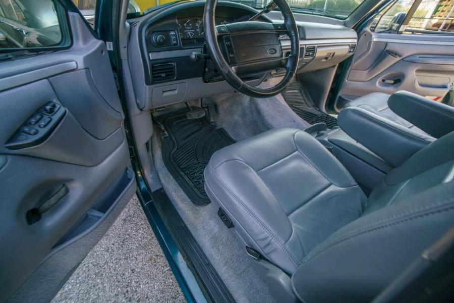 1994 Ford Bronco 5th Gen - Image 4 of 20