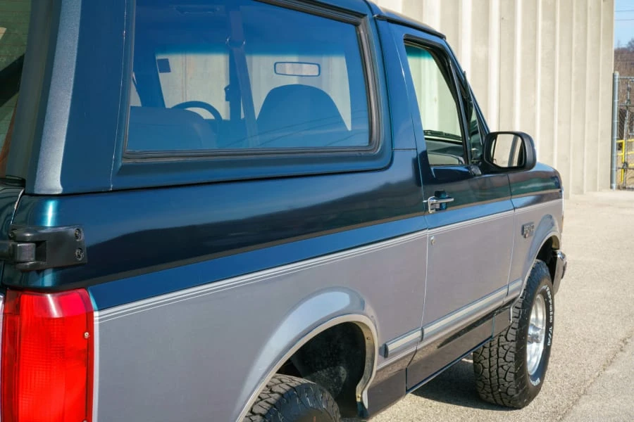 1994 Ford Bronco 5th Gen - Image 14 of 20