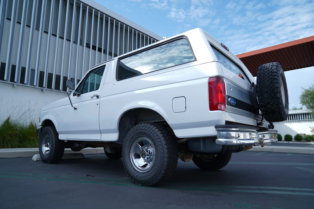 1994 Ford Bronco 5th Gen - Image 8 of 31