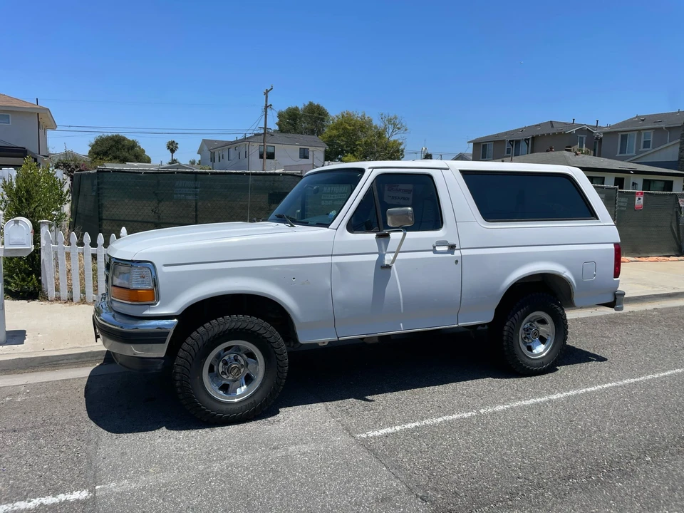 1994 Ford Bronco 5th Gen - Image 24 of 31