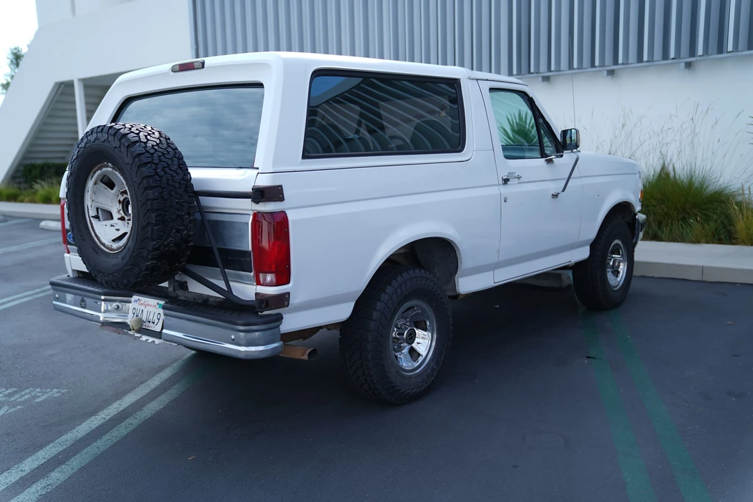 1994 Ford Bronco 5th Gen - Image 14 of 31