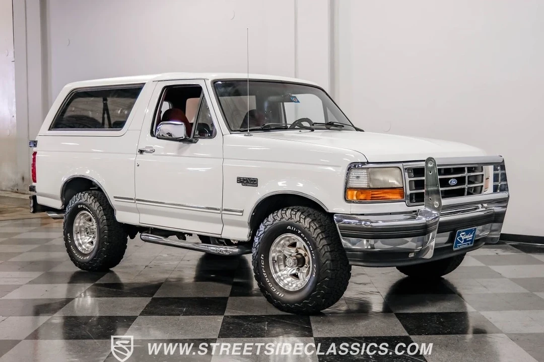 1994 Ford Bronco 5th Gen - Image 17 of 21