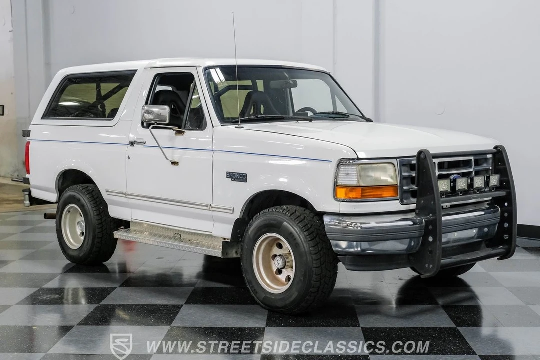 1994 Ford Bronco 5th Gen - Image 14 of 21