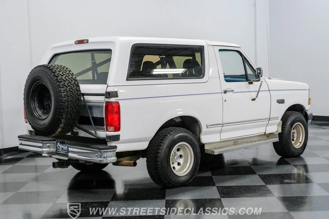 1994 Ford Bronco 5th Gen - Image 11 of 12
