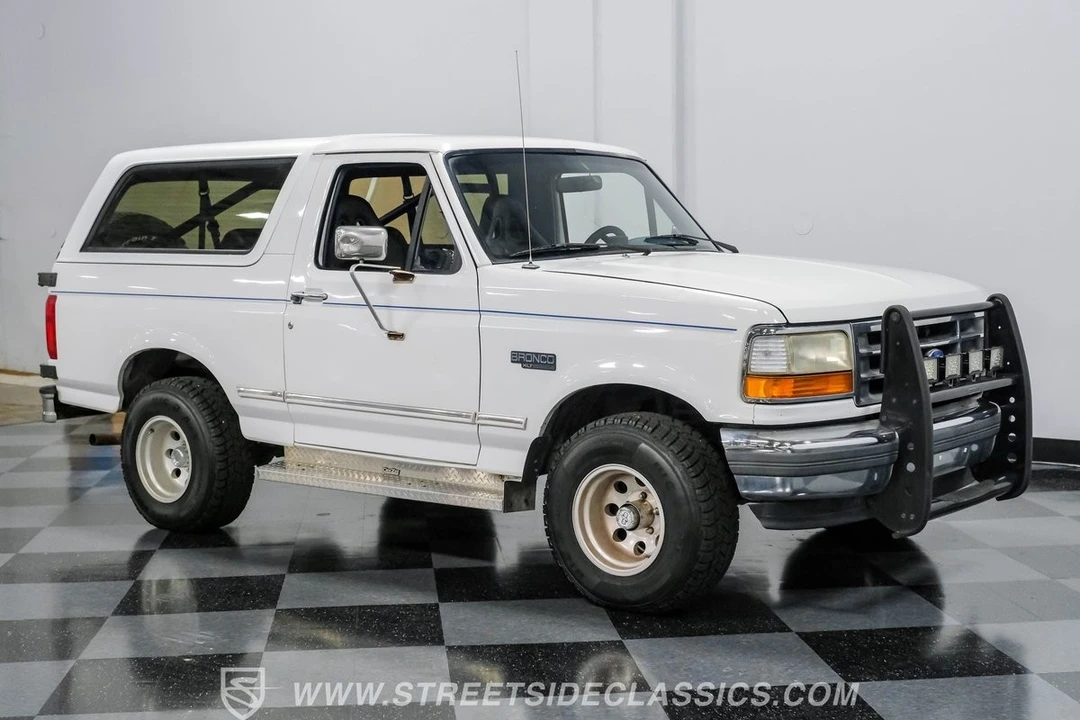 1994 Ford Bronco 5th Gen - Image 14 of 21
