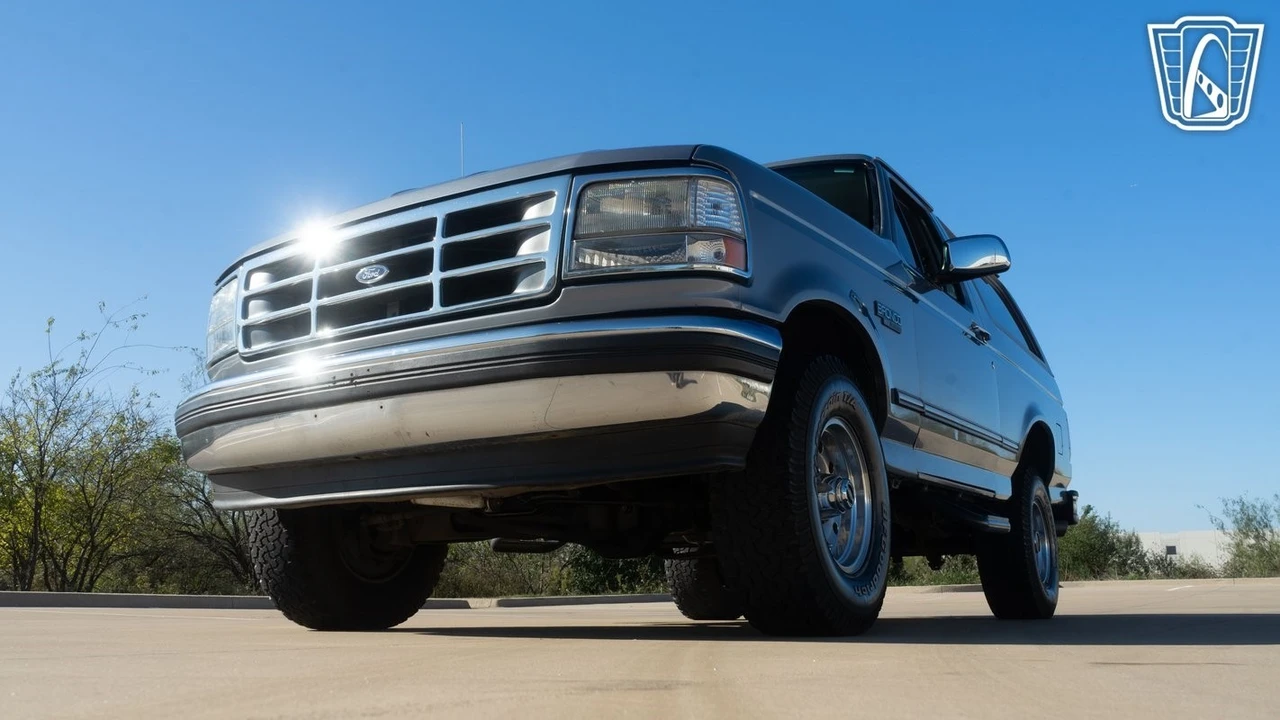 1994 Ford Bronco 5th Gen - Image 5 of 12