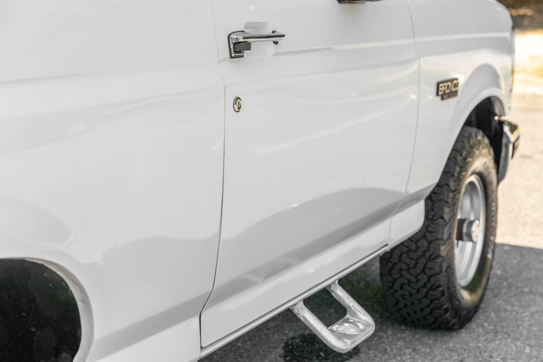 1994 Ford Bronco 5th Gen - Image 29 of 31