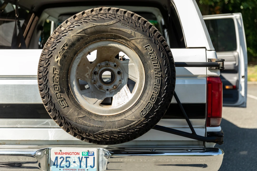 1994 Ford Bronco 5th Gen - Image 26 of 31