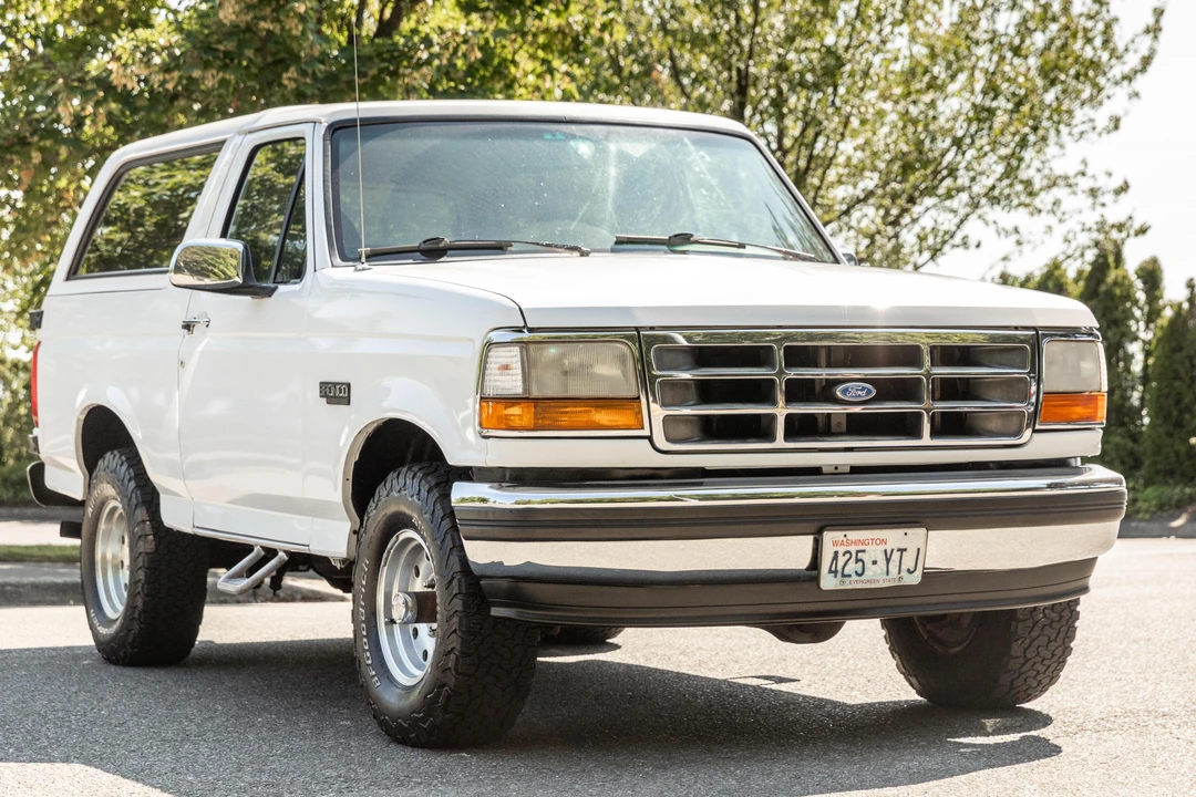 1994 Ford Bronco 5th Gen - Image 2 of 31