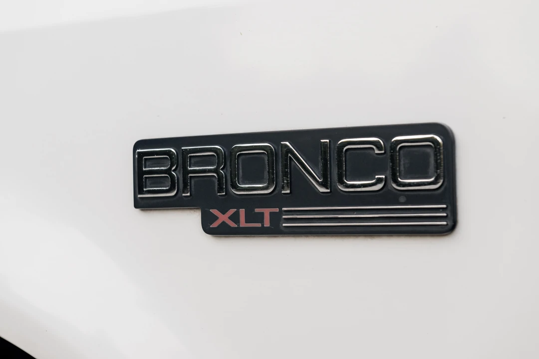 1994 Ford Bronco 5th Gen - Image 27 of 31