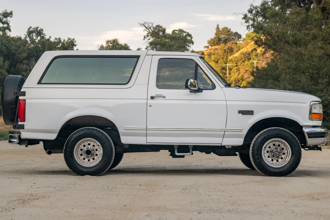 1994 Ford Bronco 5th Gen - Image 13 of 31
