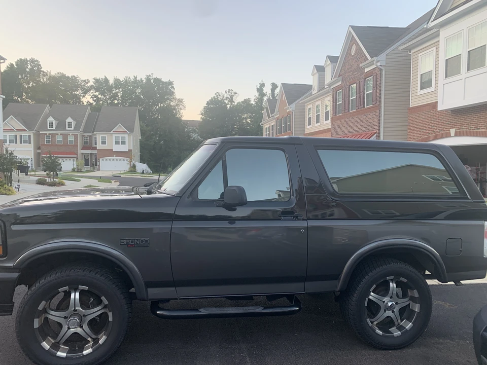 1994 Ford Bronco 5th Gen - Image 7 of 21