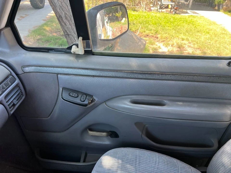 1994 Ford Bronco 5th Gen - Image 12 of 17