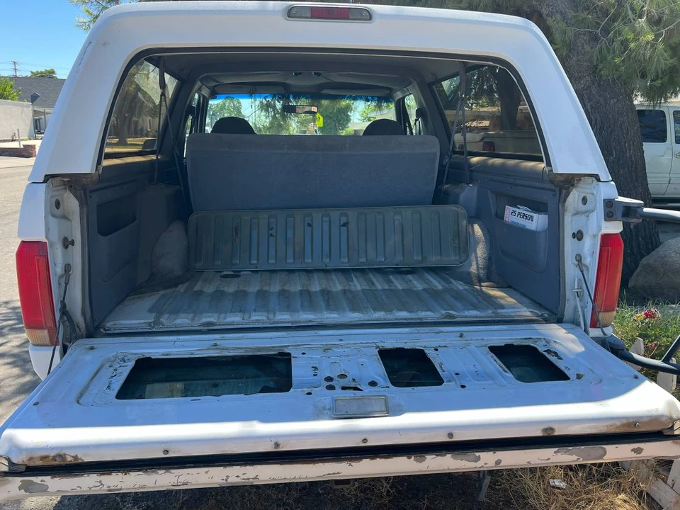 1994 Ford Bronco 5th Gen - Image 6 of 17