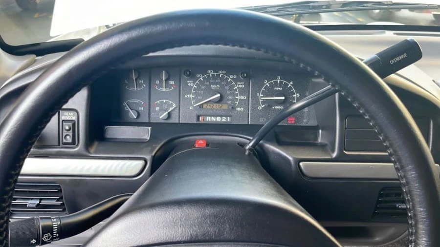 1994 Ford Bronco 5th Gen - Image 15 of 31