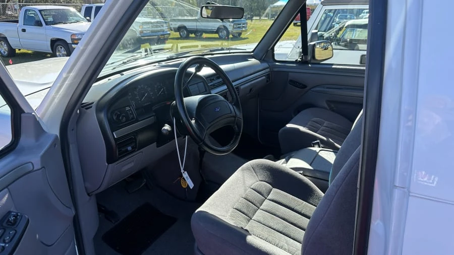 1994 Ford Bronco 5th Gen - Image 13 of 31
