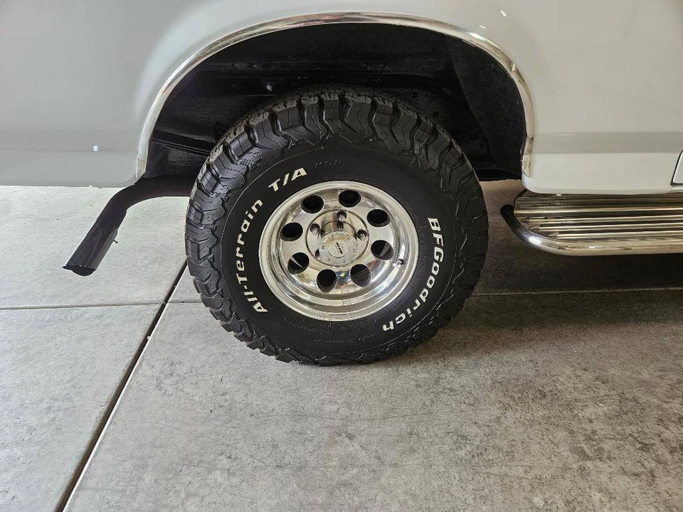 1994 Ford Bronco 5th Gen - Image 19 of 22