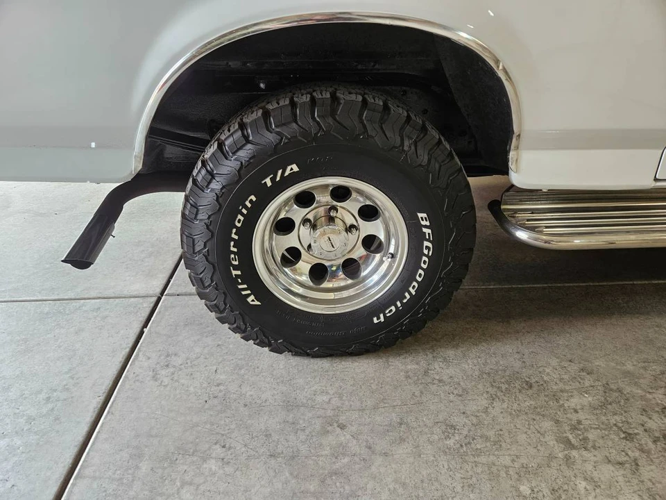 1994 Ford Bronco 5th Gen - Image 21 of 22