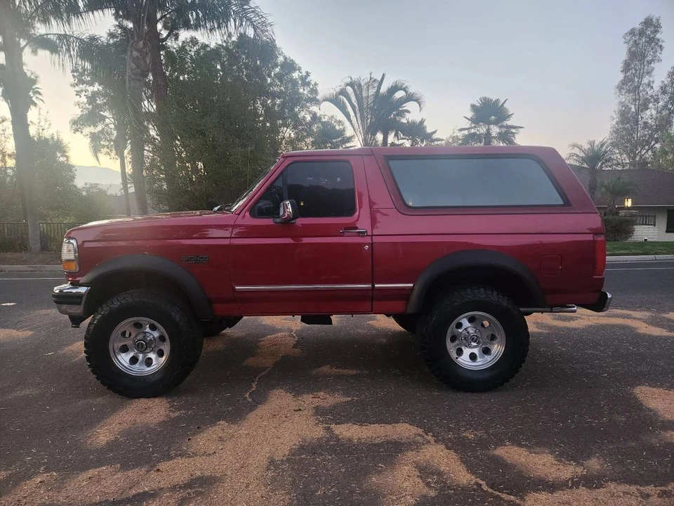 1994 Ford Bronco 5th Gen - Image 3 of 19
