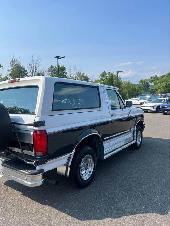 1994 Ford Bronco 5th Gen - Image 5 of 19