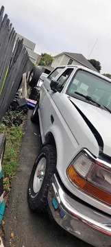 1994 Ford Bronco XL