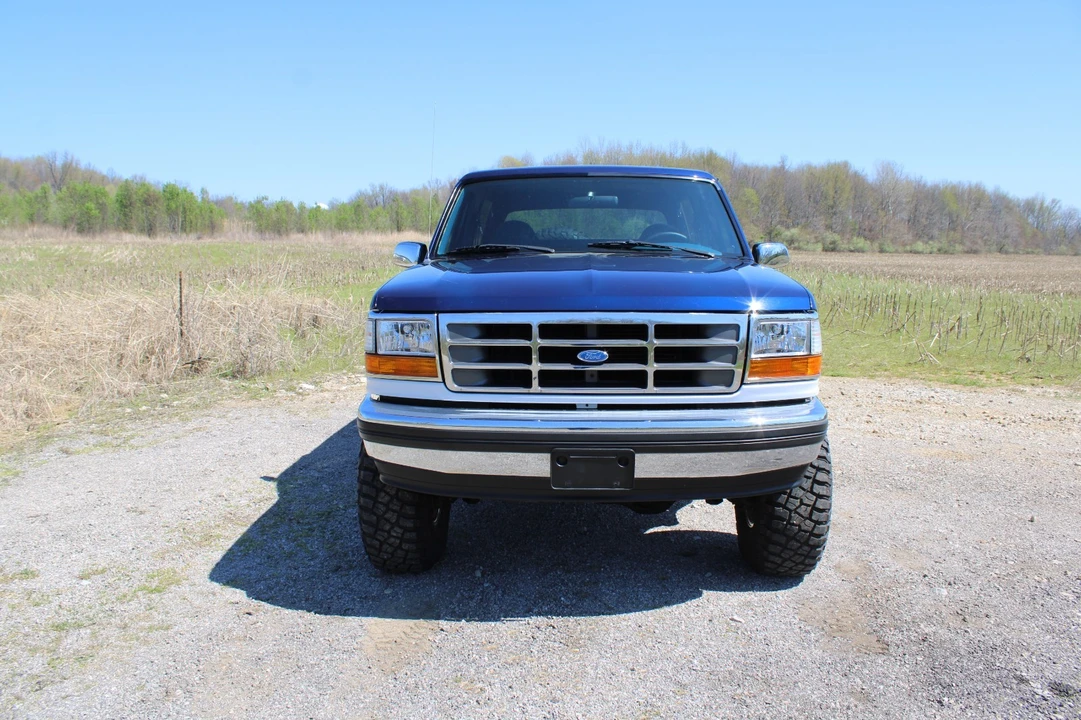 1994 Ford Bronco 5th Gen - Image 10 of 17