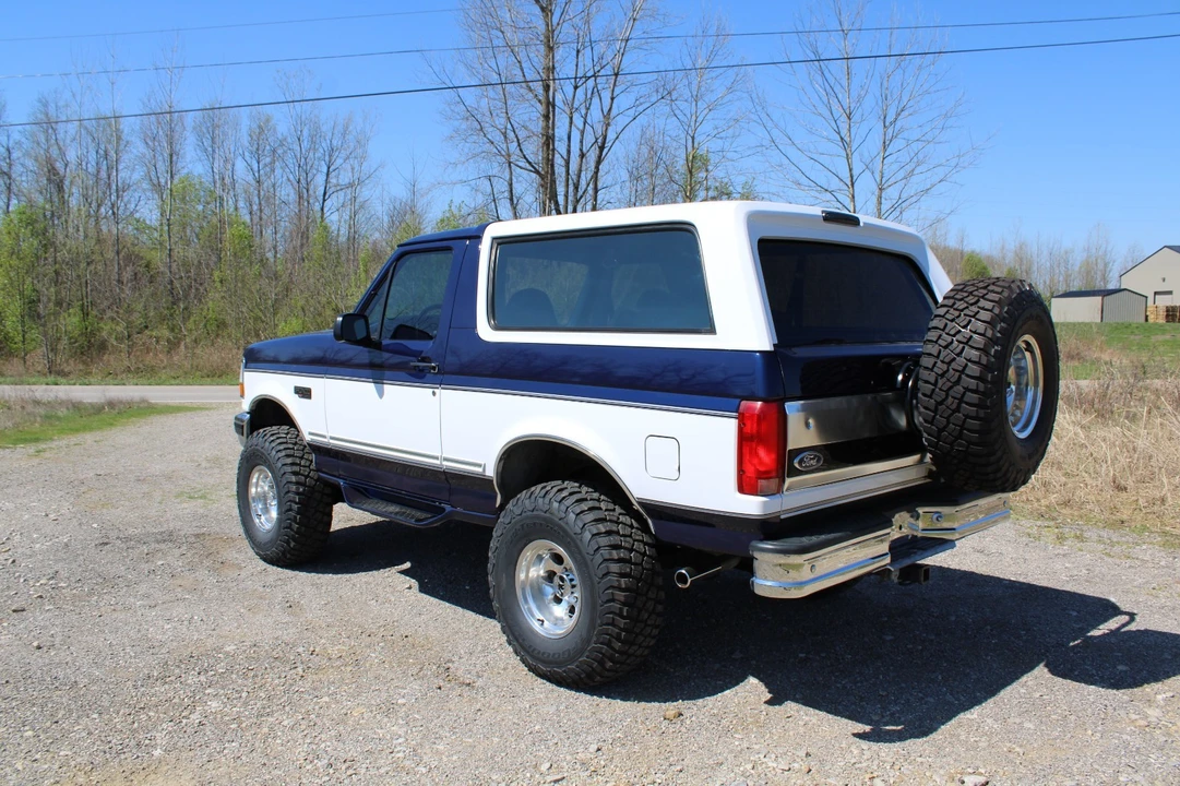 1994 Ford Bronco 5th Gen - Image 5 of 17