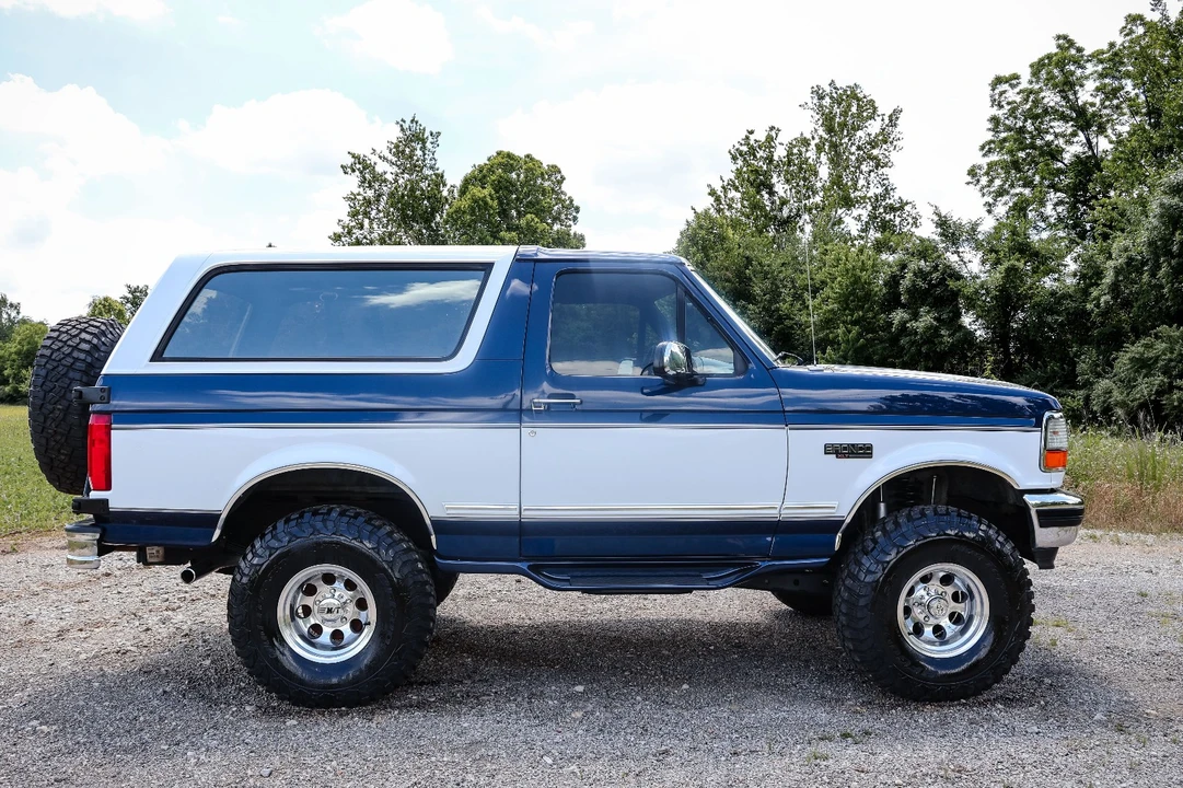 1994 Ford Bronco 5th Gen - Image 3 of 15