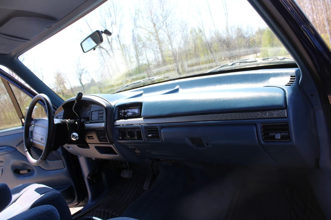 1994 Ford Bronco 5th Gen - Image 11 of 15
