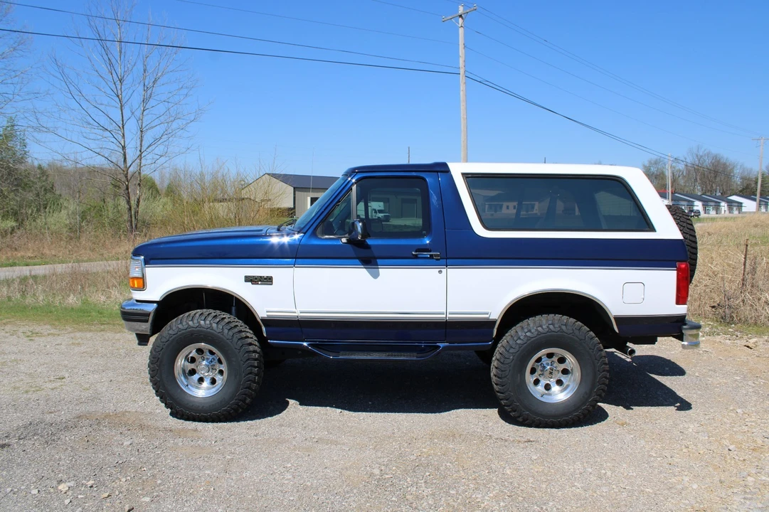 1994 Ford Bronco 5th Gen - Image 4 of 17