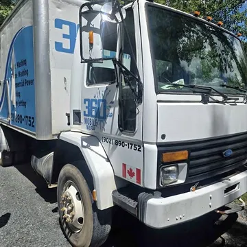 1994 Ford CF7000