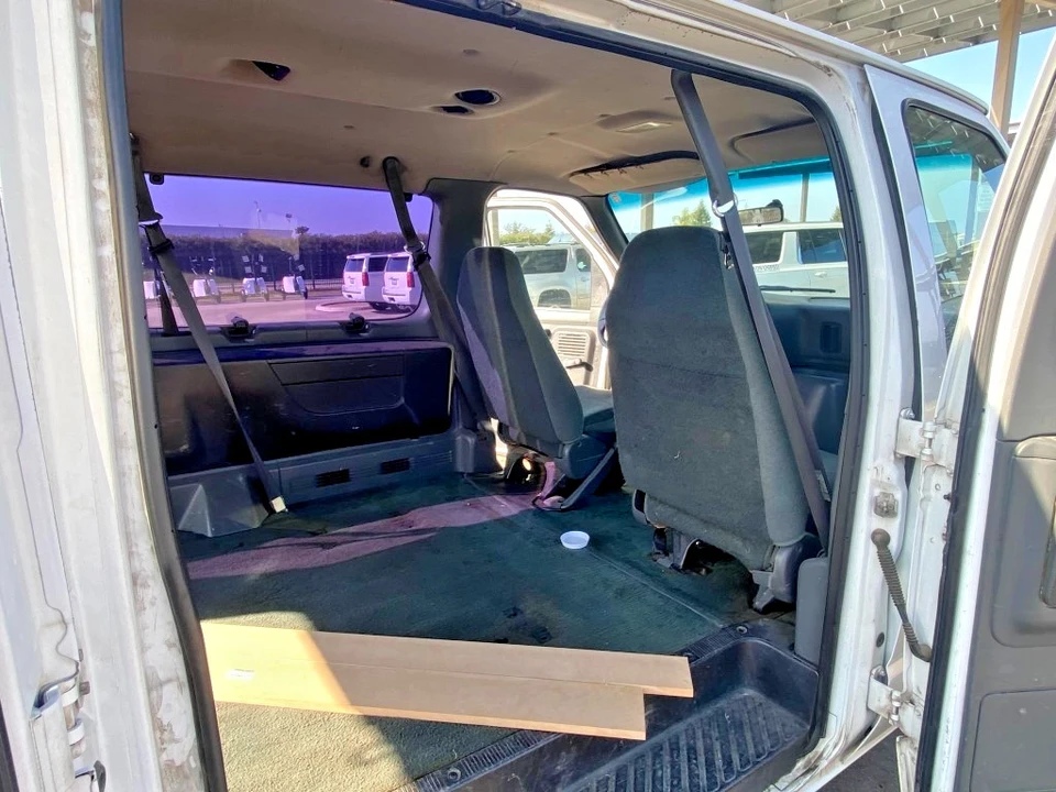 1994 Ford Econoline Van - Image 8 of 20