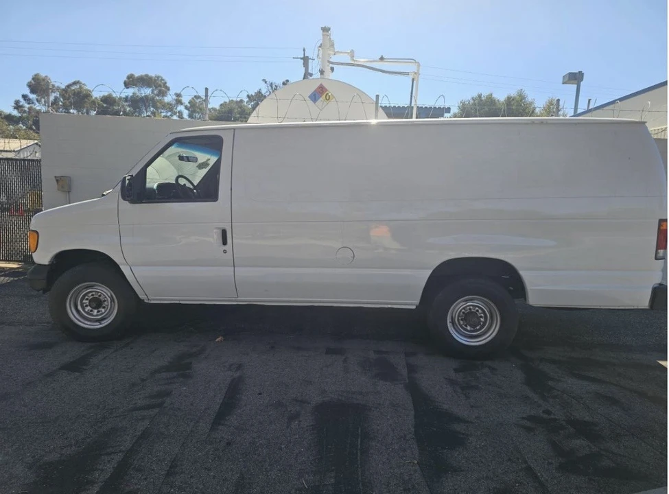 1994 Ford Econoline Van - Image 4 of 5