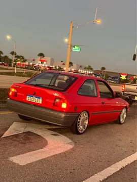 1994 Ford Escort - Image 2 of 6
