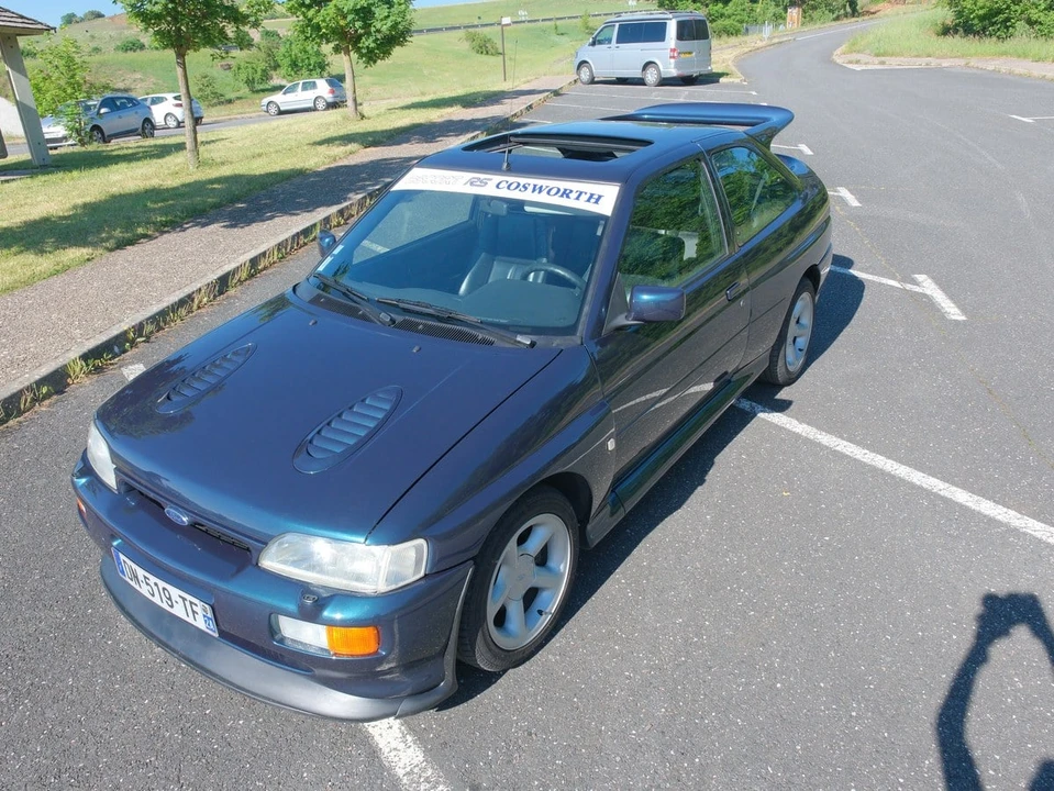 1994 Ford Escort RS Cosworth - Image 10 of 31