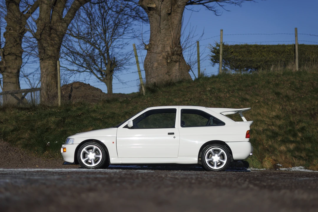1995 Ford Escort RS Cosworth - Image 13 of 31